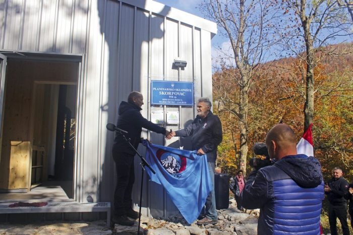 Otvoreno je novo planinarsko sklonište Skorpovac na Velebitu