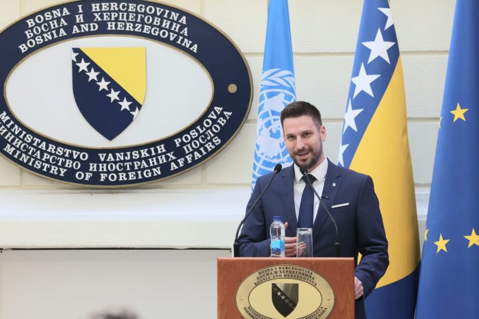 Osijek u Sarajevu: Radić predstavio 300 mil. eura EU projekata