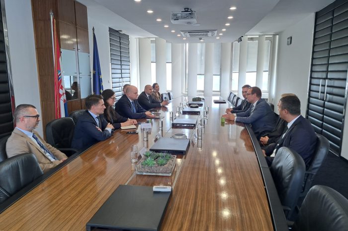 Potpisan milijunski ugovor za baterijsko skladište u Šibeniku